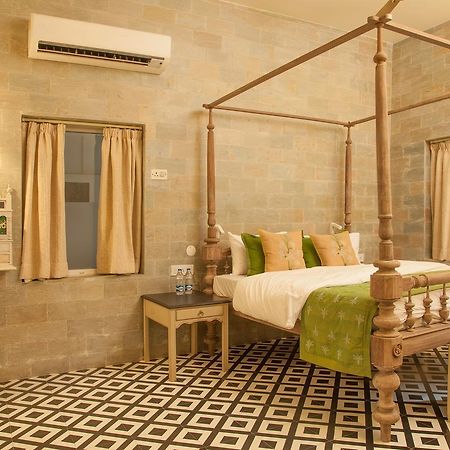 The Ivy House Bed & Breakfast Kolkata Exterior photo