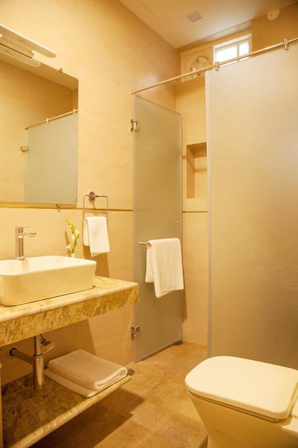 The Ivy House Bed & Breakfast Kolkata Exterior photo