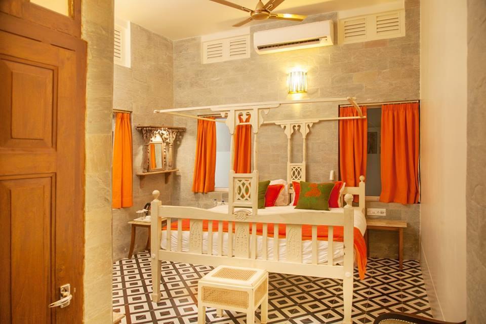 The Ivy House Bed & Breakfast Kolkata Exterior photo