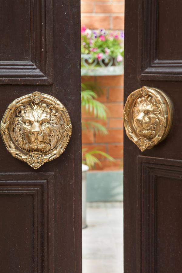 The Ivy House Bed & Breakfast Kolkata Exterior photo
